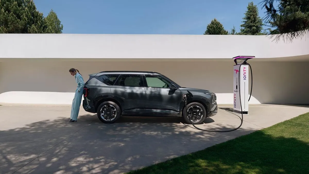 Kia EV5 snabbladdning 350 kW DC – 10 till 80 procent på 27 minuter